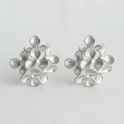 Artistic Floral Drop Earrings in Vintage Style