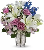 Teleflora's Garden Of Dreams Bouquet