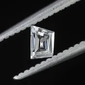 0.15ct TRAPEZOID CUT DIAMOND D-E SI NATURAL EARTH MINED LOOSE STEP CUT PENDANT