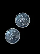 1 1/4″ Antique Flower Conchos