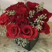 15 large and minture Red roses - w644