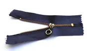 4" red  or navy zippers