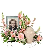 DELICATE REMEMBRANCE