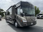 2008 WINNEBAGO TOUR 40FD