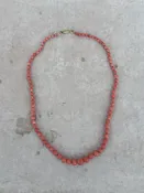 tracy conkle momo coral necklace — hedgerow