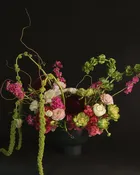 Oversize Vase Arrangement — form floral