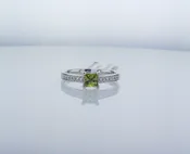 14k White Gold Green Princess Ring