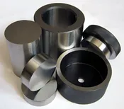1” Non-Evacuable Tool Steel Pellet Die