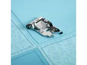 1/4" Quilting Foot with Guide