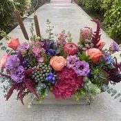 GRANDE - Premium Designer's Choice Centerpiece