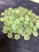 100 pieces vintage glass leaves Green color