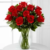 The FTD Blooming Masterpiece Rose Bouquet (one dozen red roses, OR MIXED COLORS