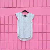 #122 XS Jones & Co. White Black Polka Dot Blouse
