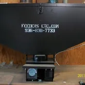 100# Capacity Fish feeder