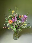 Floral Arrangement: Dainty