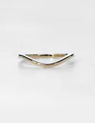 Arched Band in Yellow Gold