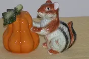 Chipmunk Salt & Pepper