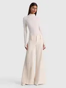 Alice + Olivia - Olivia Low Rise Wide Leg Flare Pant - Chino