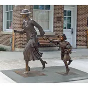 All Aboard Train Statue Set