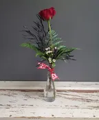 1 ROSE VASE
