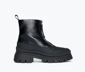 CALEB SHEARLING LUG BOOT