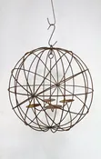18in Wire Ball with 4 Tin Plates