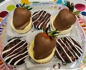 Cheesecake Berries & Brownies 6 count