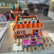 10352 The Simpsons: Krusty Burger (Retired) (Previously Owned)