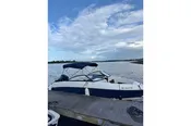 2019 Rinker Q3 OB