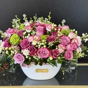 Modern Class By Lucy's Flowers
