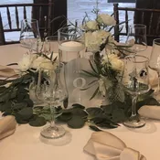 Head Table in White