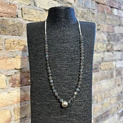Labradorite Necklace with Silver Bead — A Pied Shoe Boutique