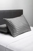 30 Momme 100% Pure Mulberry Silk Pillowcase with Gift Box - Black Label