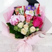 Graduation bouquet 1