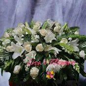 Designer's Choice Casket Spray