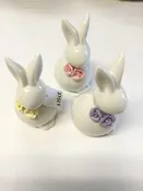 180 Sitting Bunny with Flower
