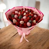 Pink Charm – Chocolate Covered Strawberries Bouquet