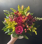 The Colorful Accent is perfect for a bedside arrangement. - Best flower delivery in Austin TX | Blackbird Floral