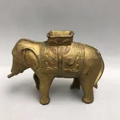1900s A.C. Williams Figural Circus Elephant Cast Iron Antique Toy Coin Bank (4x7)(As Is)