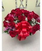 24 PREMIUM RED ROSES