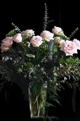 A DOZEN ROSES — Flower Kisok