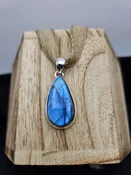 Blue Fire Labradorite Pendant — Sunshine and Company
