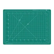 9" x 12" Green/Black Self-Healing Cutting Mat