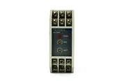 Keyence AT-204 Sensor Amplifier Unit, 12-24V DC