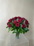 Two Dozen Red Roses — Bella Bloom Maui
