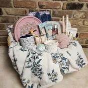 Vintage Elegance Basket – $280