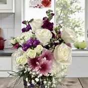 Simply Chic Cube by Petals