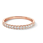 1/4 CT. T.W. Diamond Band in 14K Rose Gold