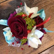 Modern prom wrist corsage