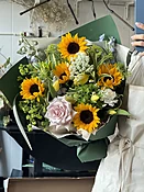 Sunlit Garden Medley Bouquet — HuisFlower